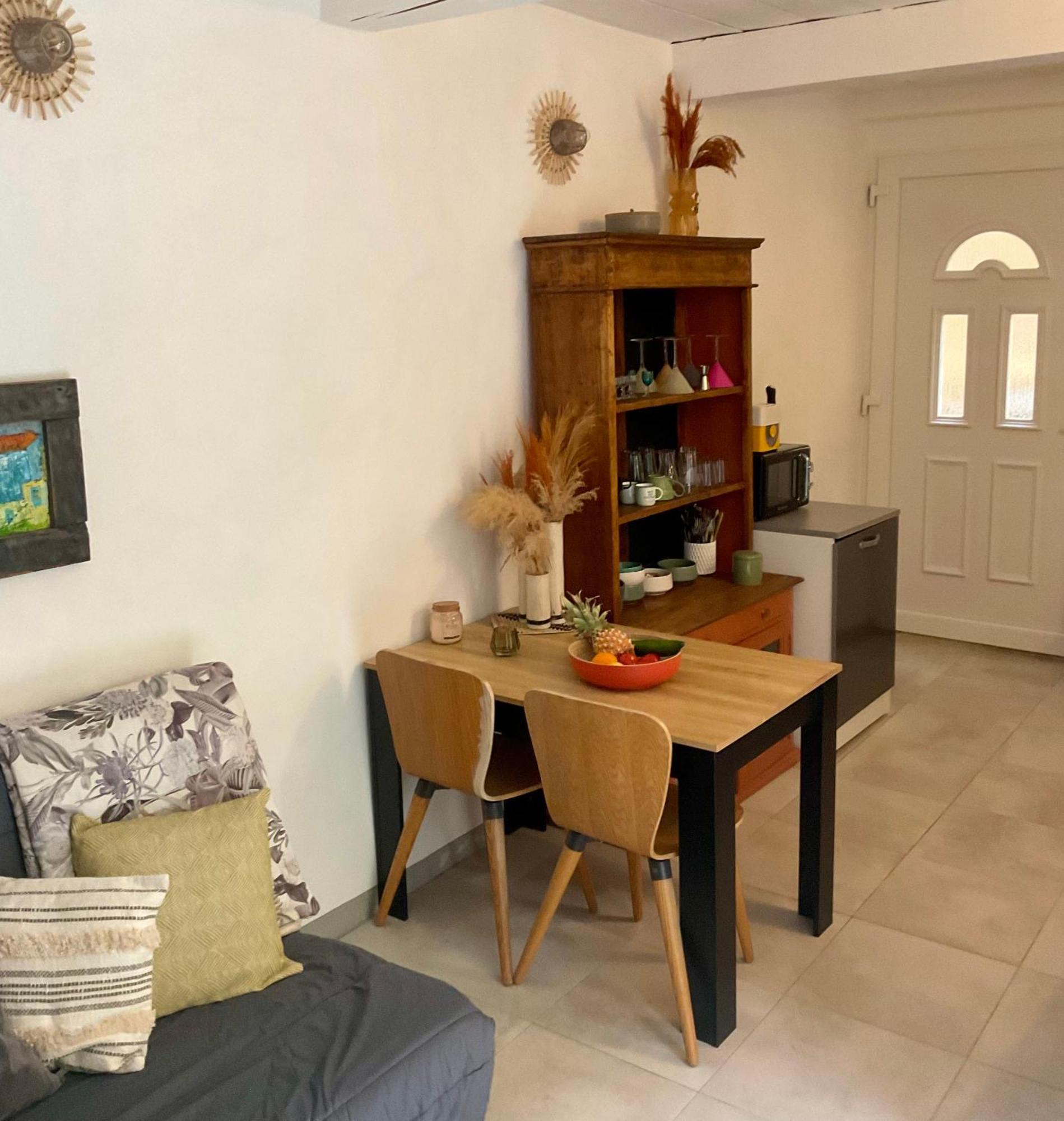 Apartamento Rez De Jardin, Le Pra De Pe Cotignac Exterior foto